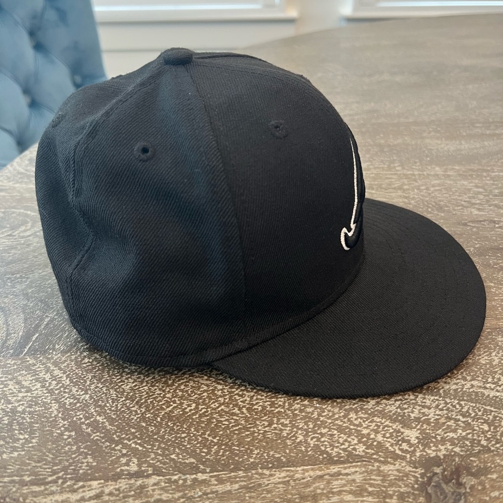 Atlanta Braves Black 59FIFTY Fitted Cap - Picture 6 of 7